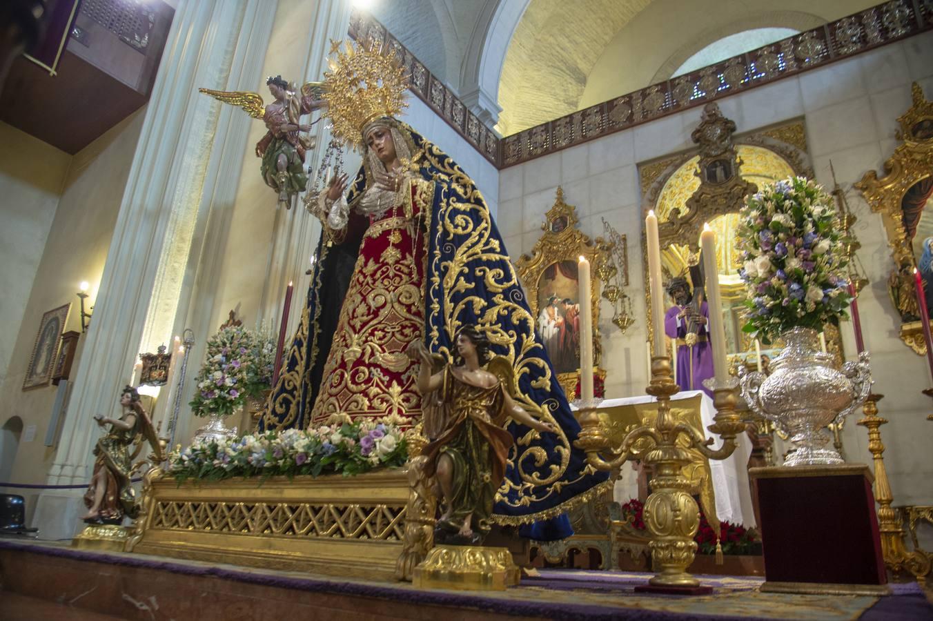 La Virgen de las Angustias de los Gitanos, en el día de la Natividad