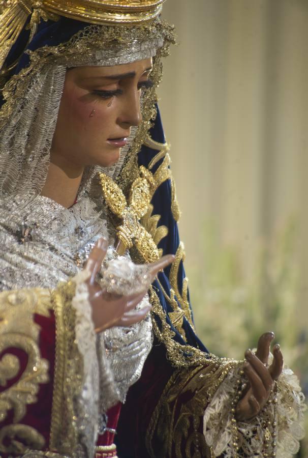 La Virgen de las Angustias de los Gitanos, en el día de la Natividad