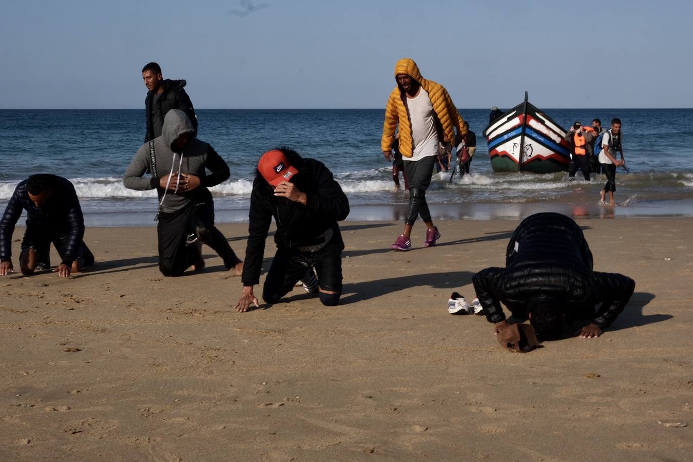 Llegan cuatro pateras a la costa de Cádiz