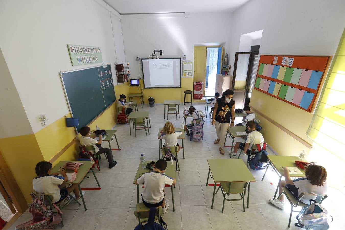 En imágenes, así ha sido la vuelta al colegio en Córdoba (I)