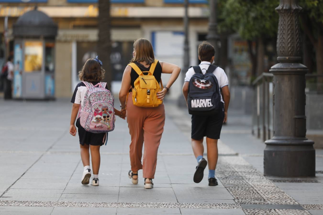 En imágenes, así ha sido la vuelta al colegio en Córdoba (I)