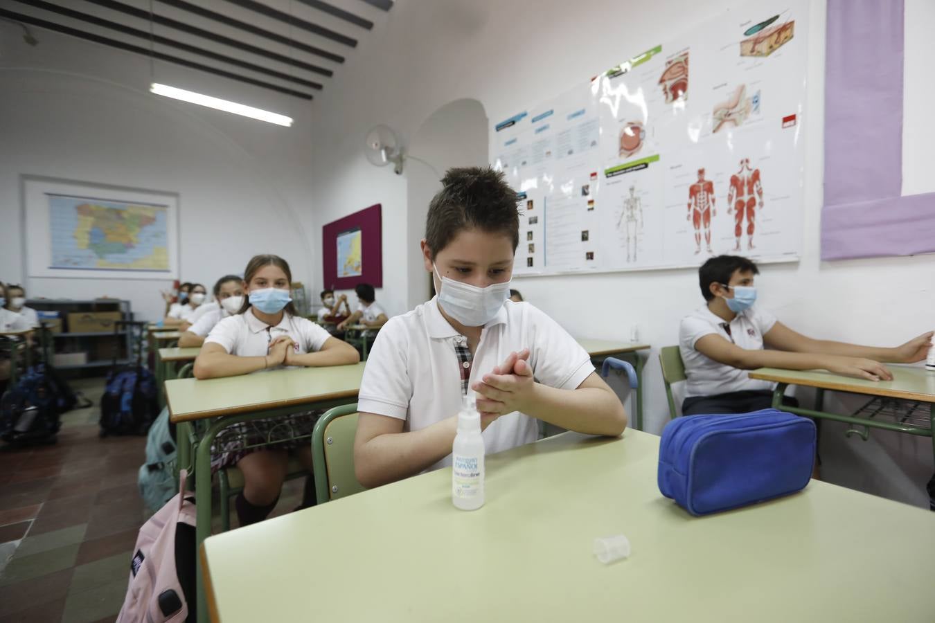 En imágenes, así ha sido la vuelta al colegio en Córdoba (I)