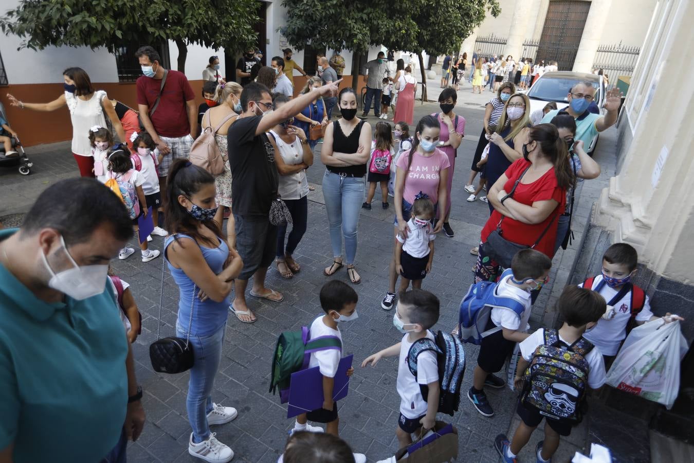 En imágenes, así ha sido la vuelta al colegio en Córdoba (I)