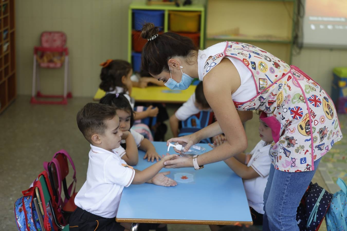 En imágenes, así ha sido la vuelta al colegio en Córdoba (II)