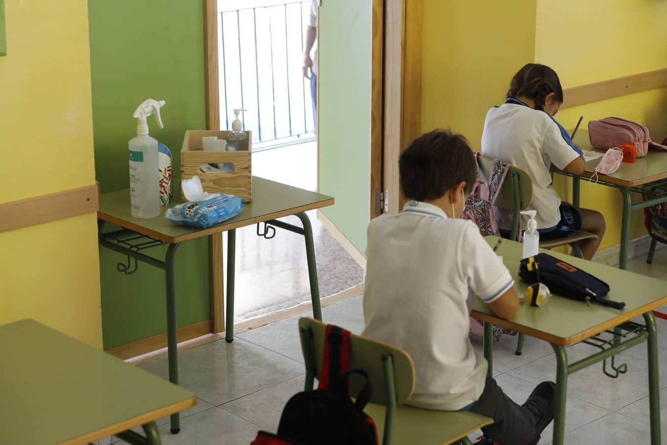 En imágenes, así ha sido la vuelta al colegio en Córdoba (II)