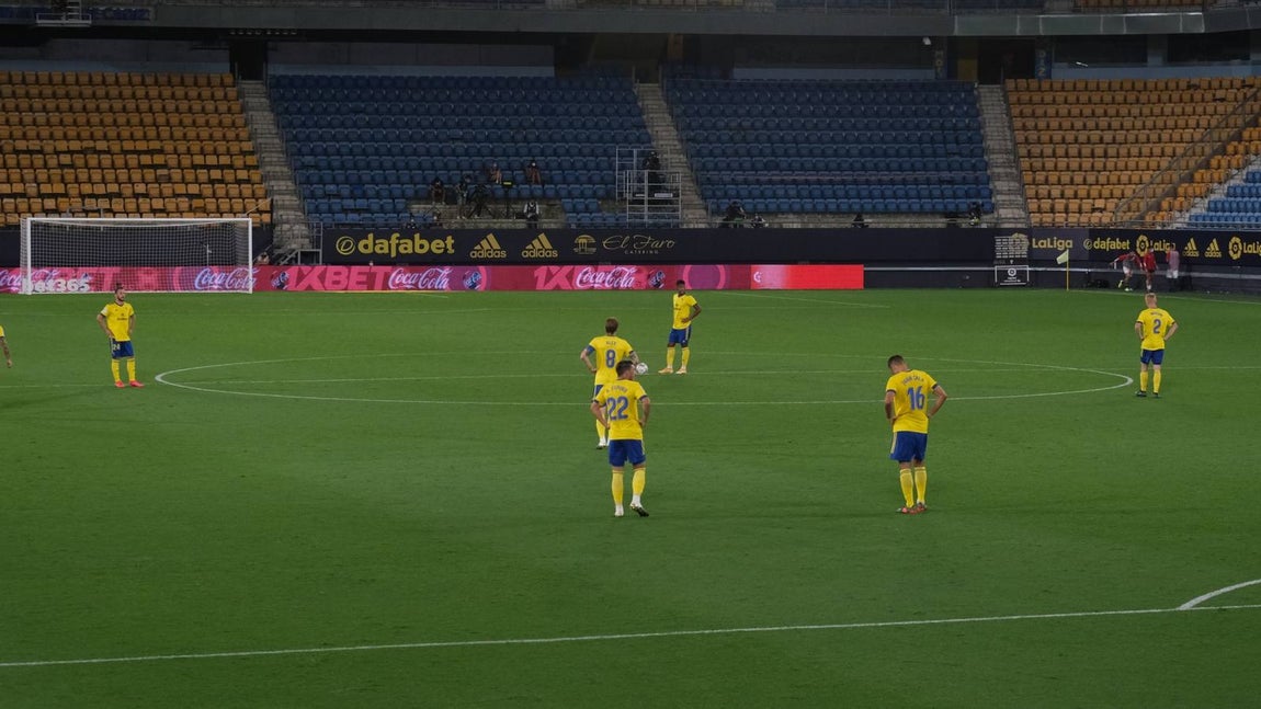 Fotos: las imágenes del Cádiz CF-Osasuna