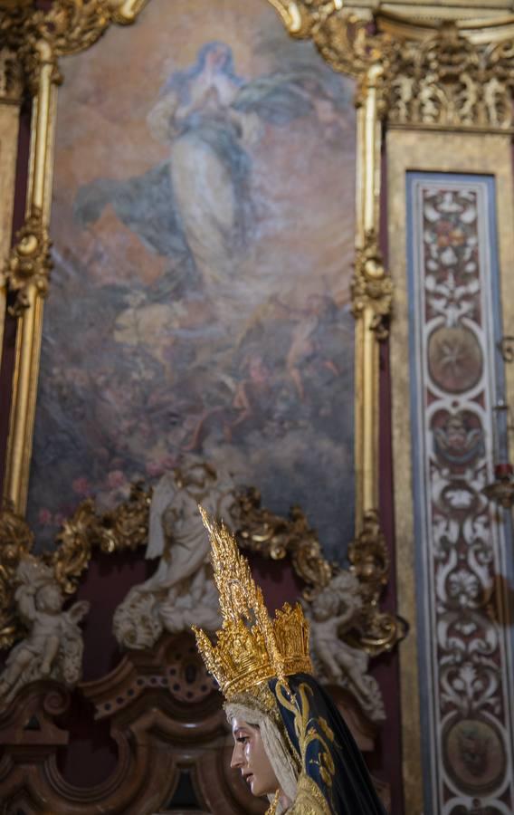 Las imágenes del «besamanos» de la Virgen de la Merced de Pasión