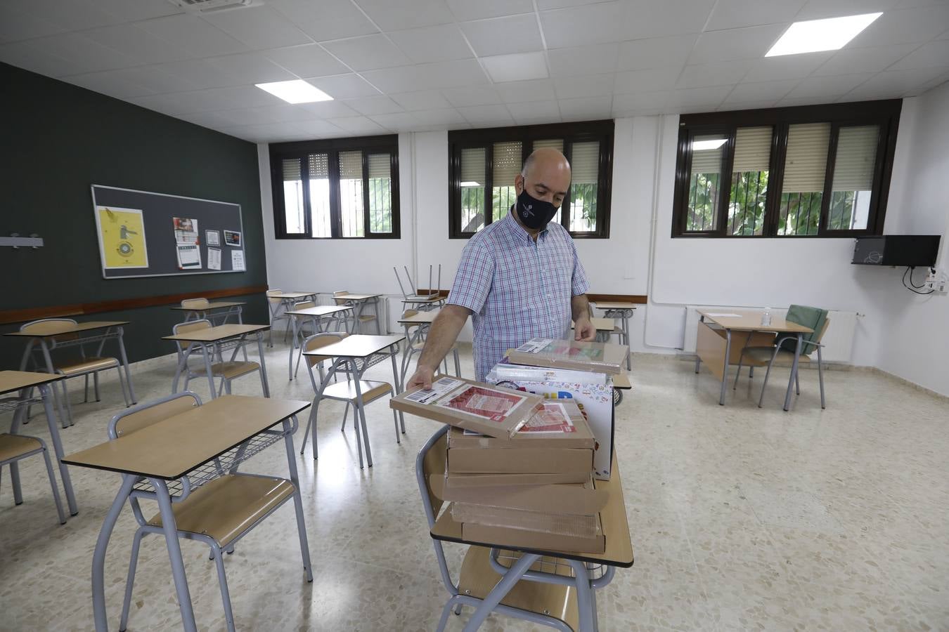 Los preparativos de Secundaria y Bachillerato en Córdoba, en imágenes