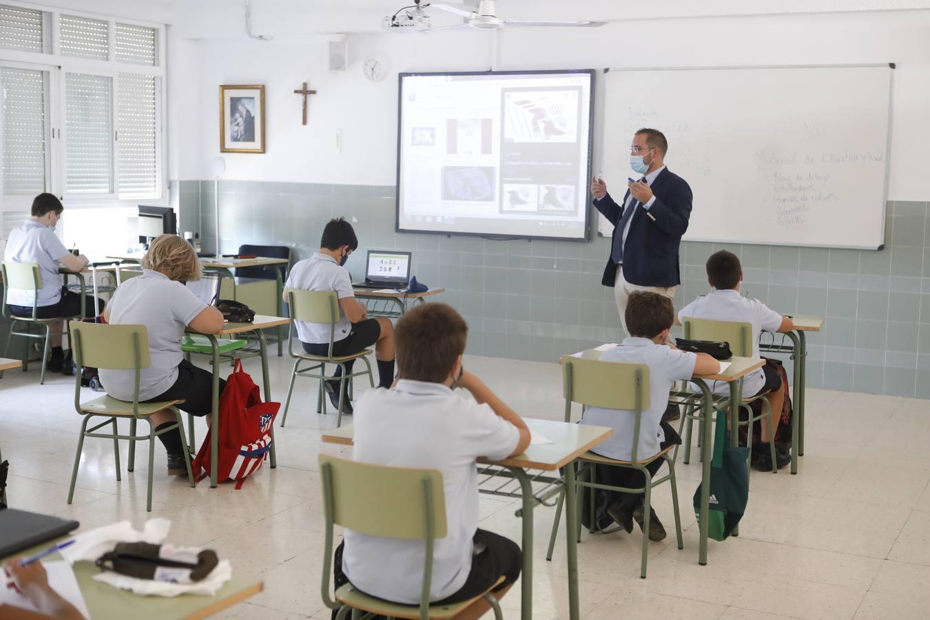 El primer día de Secundaria del Ahlzahir, en imágenes