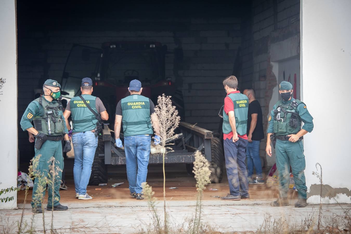 Macrorredada de la Guardia Civil contra el tráfico de hachís