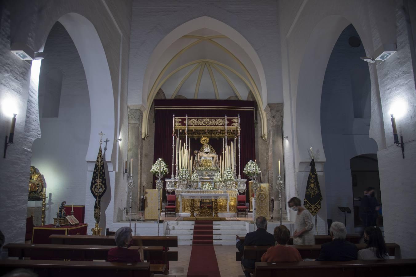 Los Servitas, en el día de los Dolores la Virgen