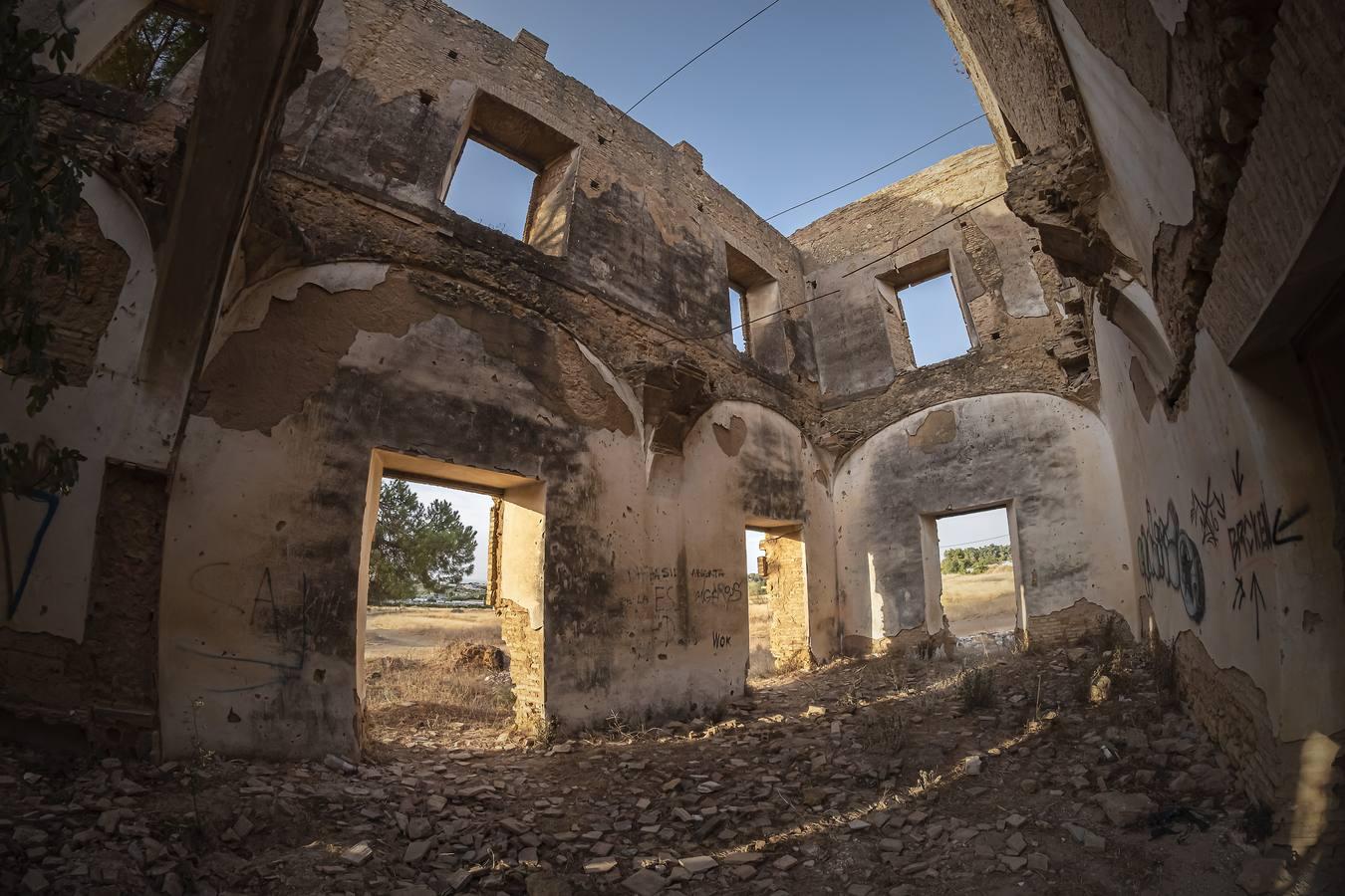 El misterioso convento abandonado de Carmona