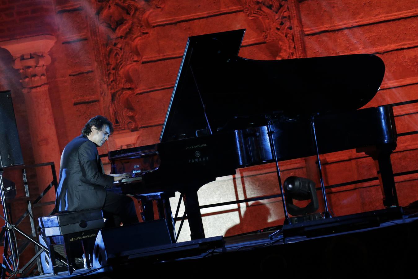 Bienal de Flamenco 2020: las notas del piano de Pedro Ricardo Miño llenan el Alcázar