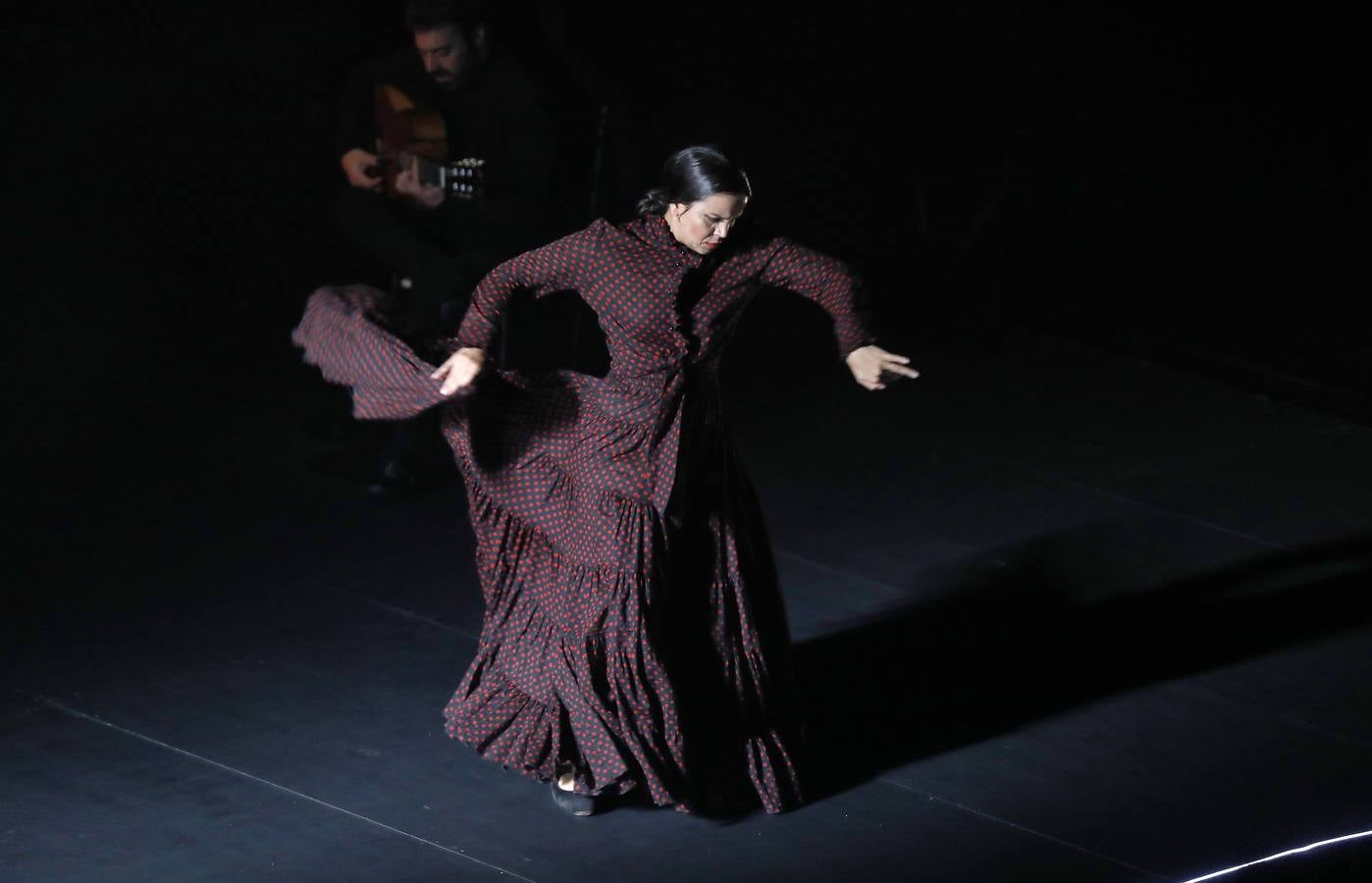 Bienal de Flamenco 2020: María Moreno explora las posibilidades de su baile en «More (No) More»