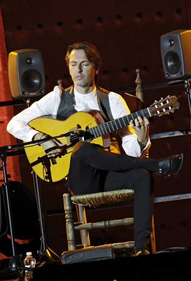 Bienal de Flamenco: en imágenes, el recital de Manuel de la Luz en el Alcázar