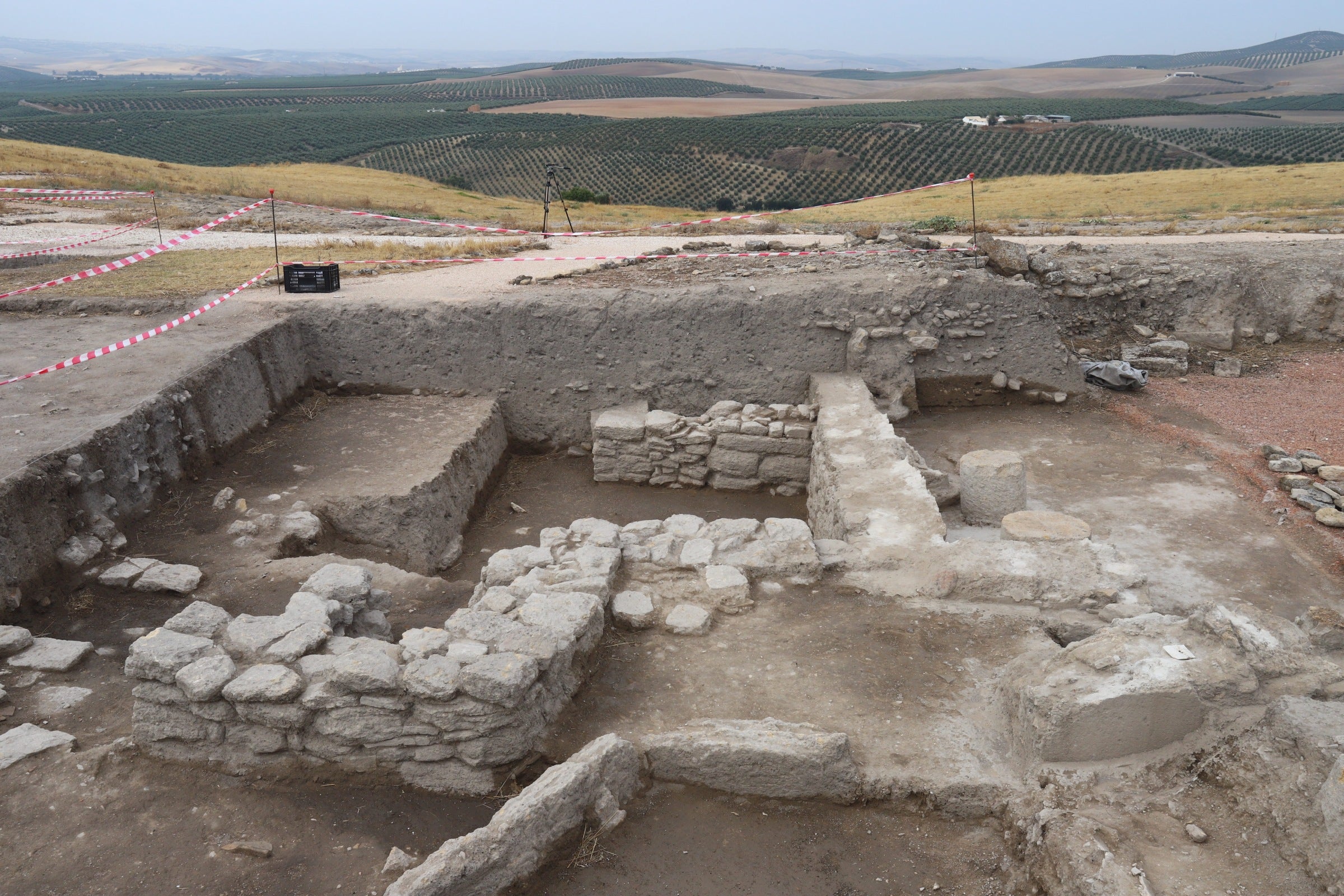 Los nuevos hallazgos en el yacimiento de Ategua en Córdoba, en imágenes