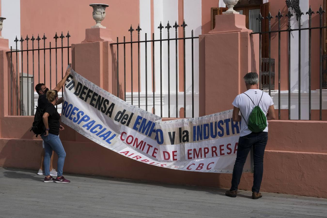 Primer aviso serio desde Cádiz contra los despidos en la aeronáutica