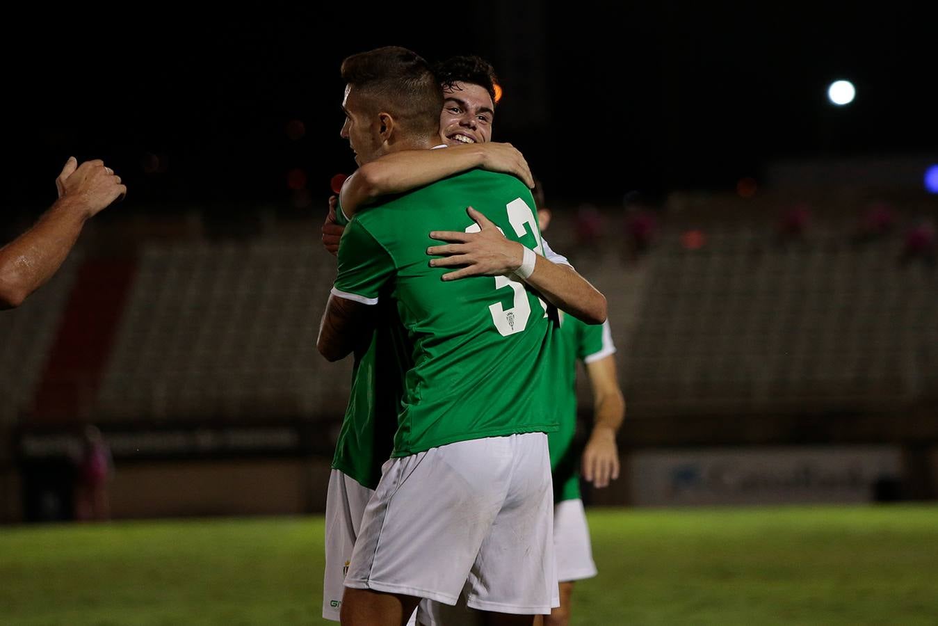 El Algeciras-Córdoba CF y la celebración de los goles, en imágenes