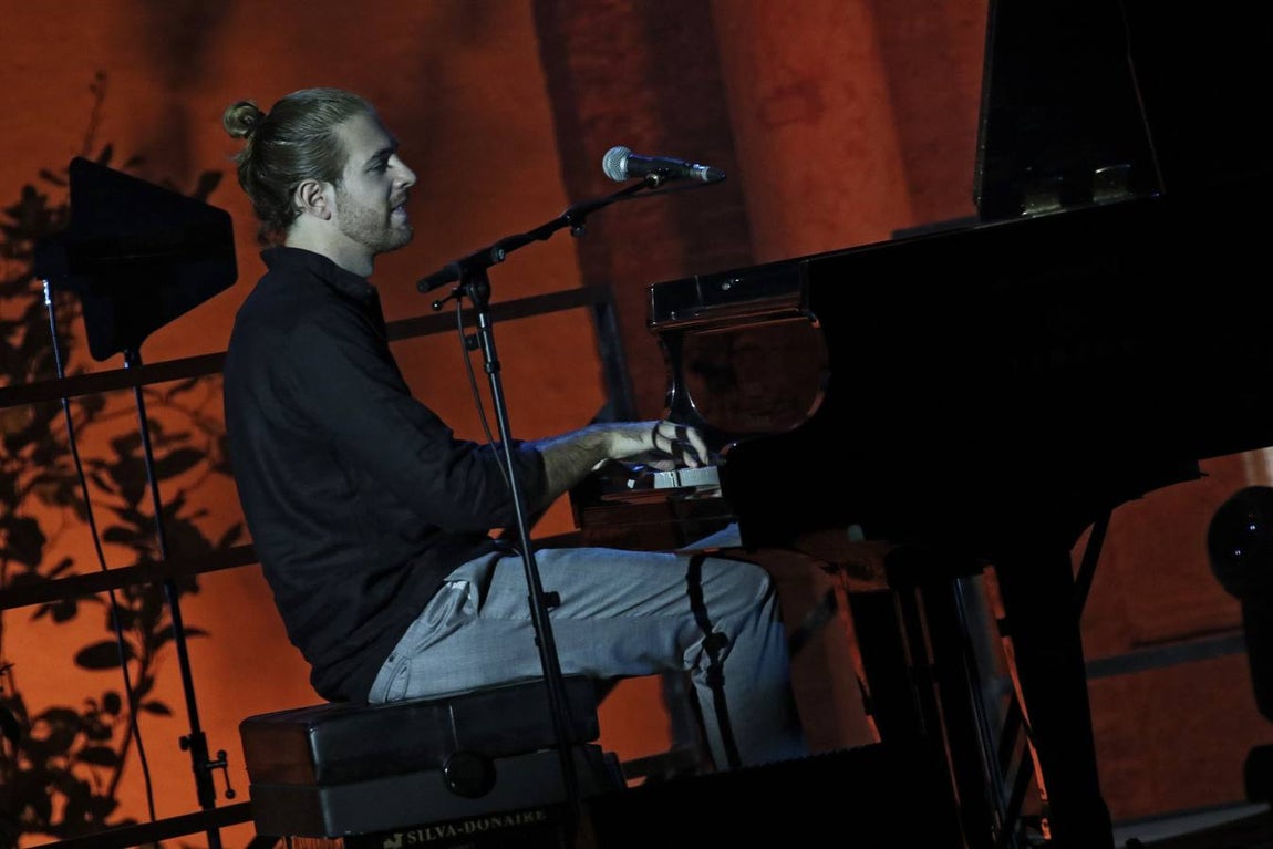 Bienal de Flamenco 2020: Andrés Barrios sumerge al Alcázar en el «Universo Lorca»