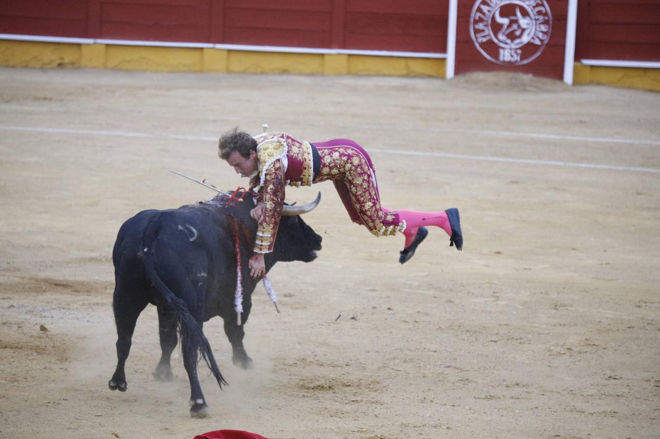 La corrida de toros en Cabra, en imágenes