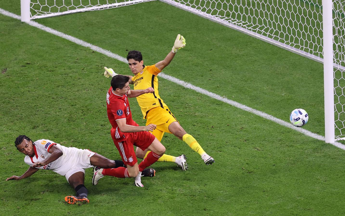 Fotogalería: Las mejores imágenes del Bayern-Sevilla