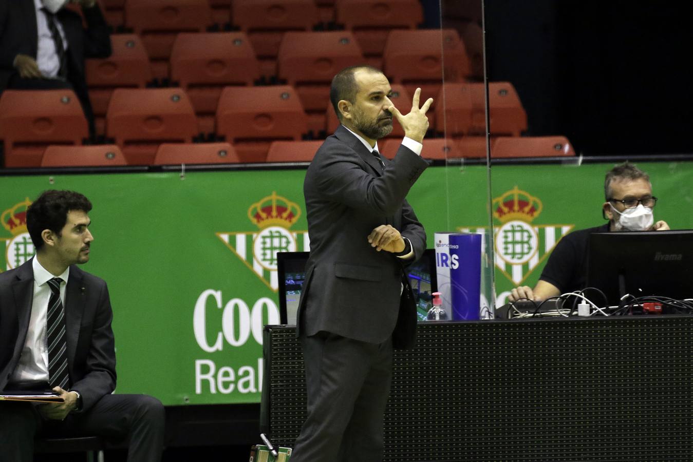 Coosur Real Betis-Joventut de Badalona, en imágenes