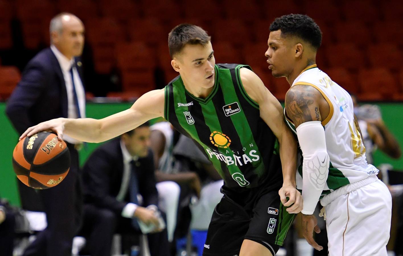 Coosur Real Betis-Joventut de Badalona, en imágenes