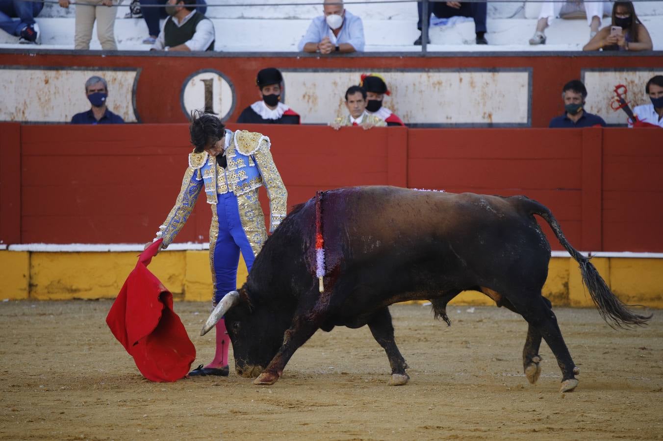 El «mano a mano» de enrique Ponce y Curro Díaz en Cabra, en imágenes (I)