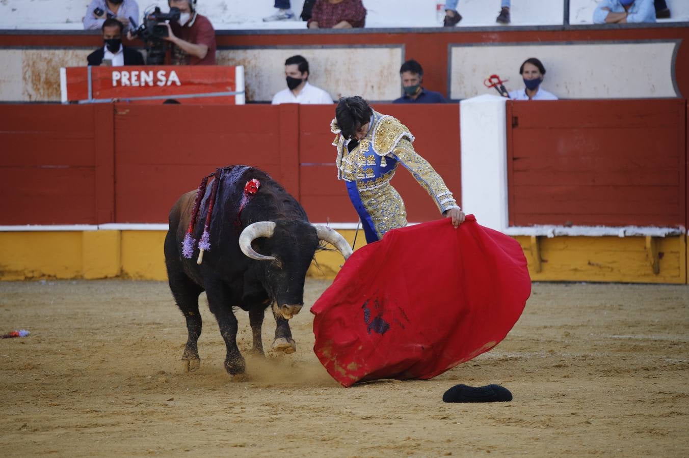 El «mano a mano» de enrique Ponce y Curro Díaz en Cabra, en imágenes (I)