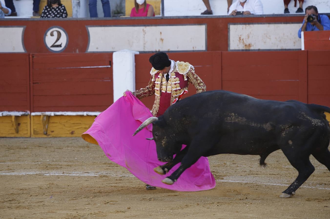 El «mano a mano» de enrique Ponce y Curro Díaz en Cabra, en imágenes (I)