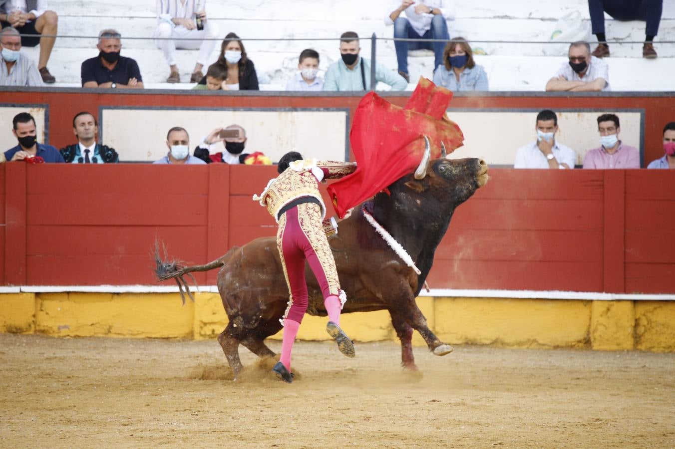 El «mano a mano» de enrique Ponce y Curro Díaz en Cabra, en imágenes (II)