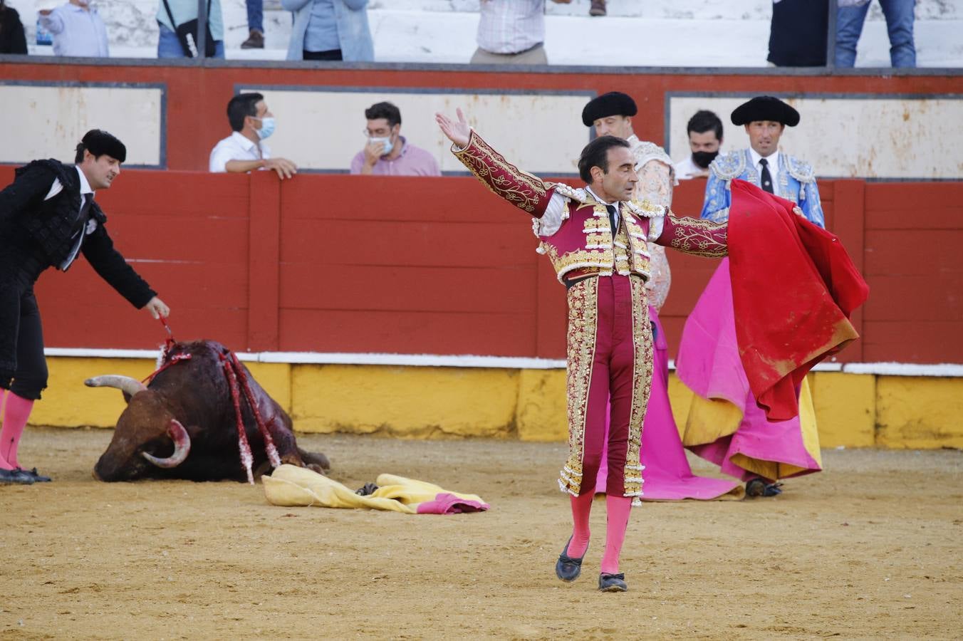 El «mano a mano» de enrique Ponce y Curro Díaz en Cabra, en imágenes (II)