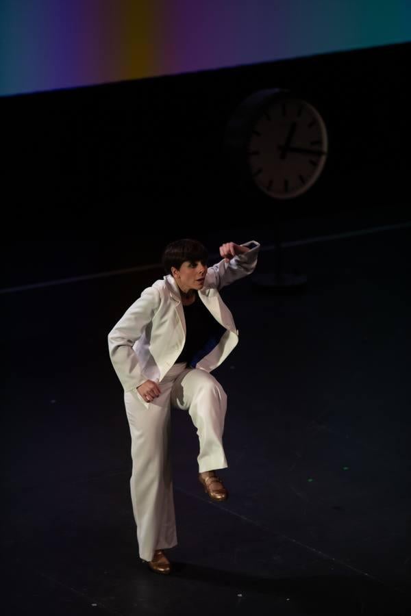 Leonor Leal baila para «Loxa» en la Bienal de Flamenco de Sevilla