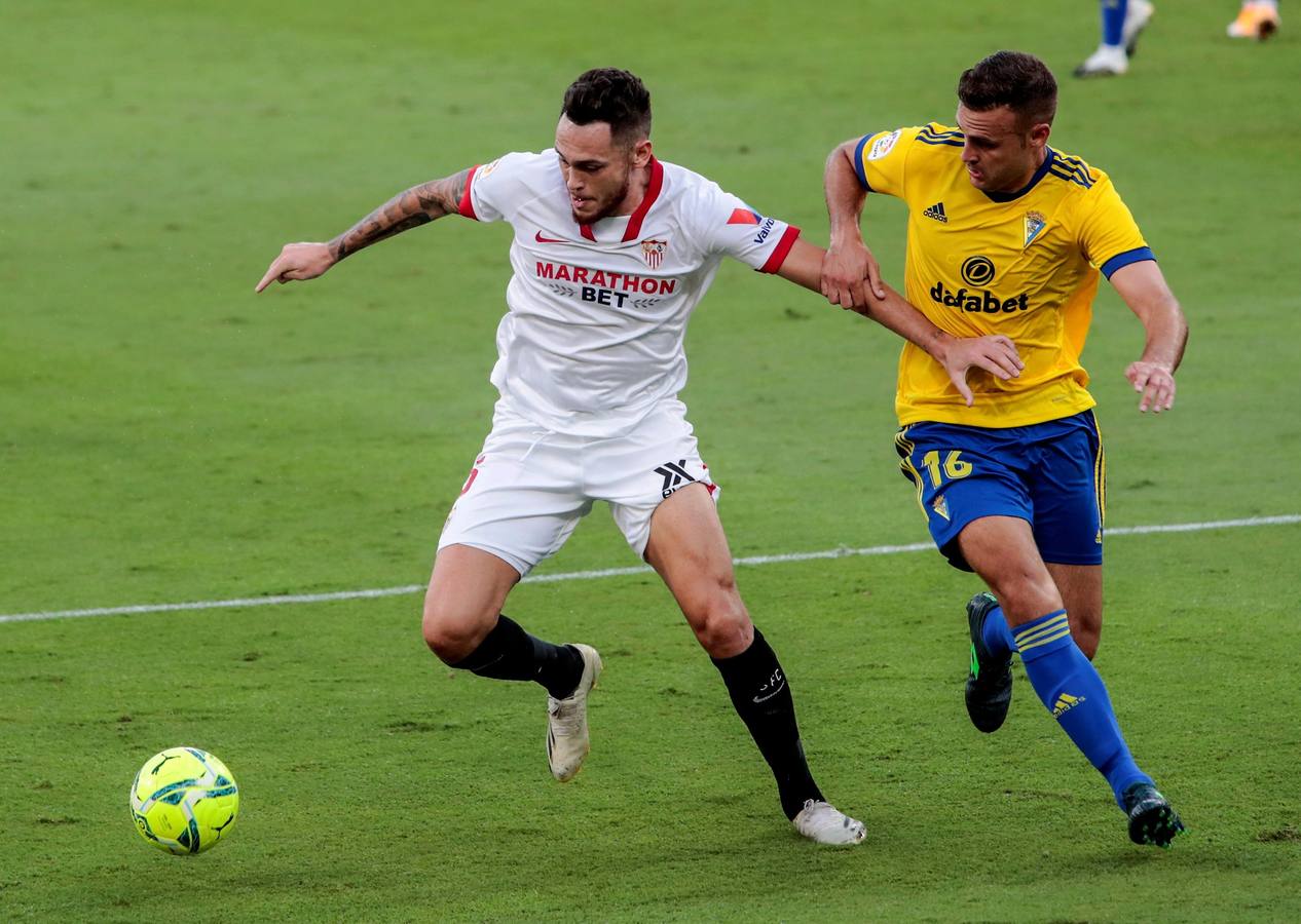 Las mejores imágenes del partido entre el Cádiz C.F. y el Sevilla F.C.