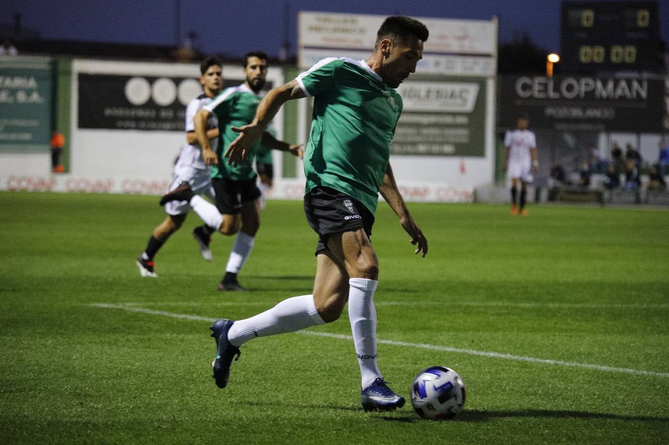 El ambiente y la victoria del Córdoba CF ante el Pozoblanco, en imágenes