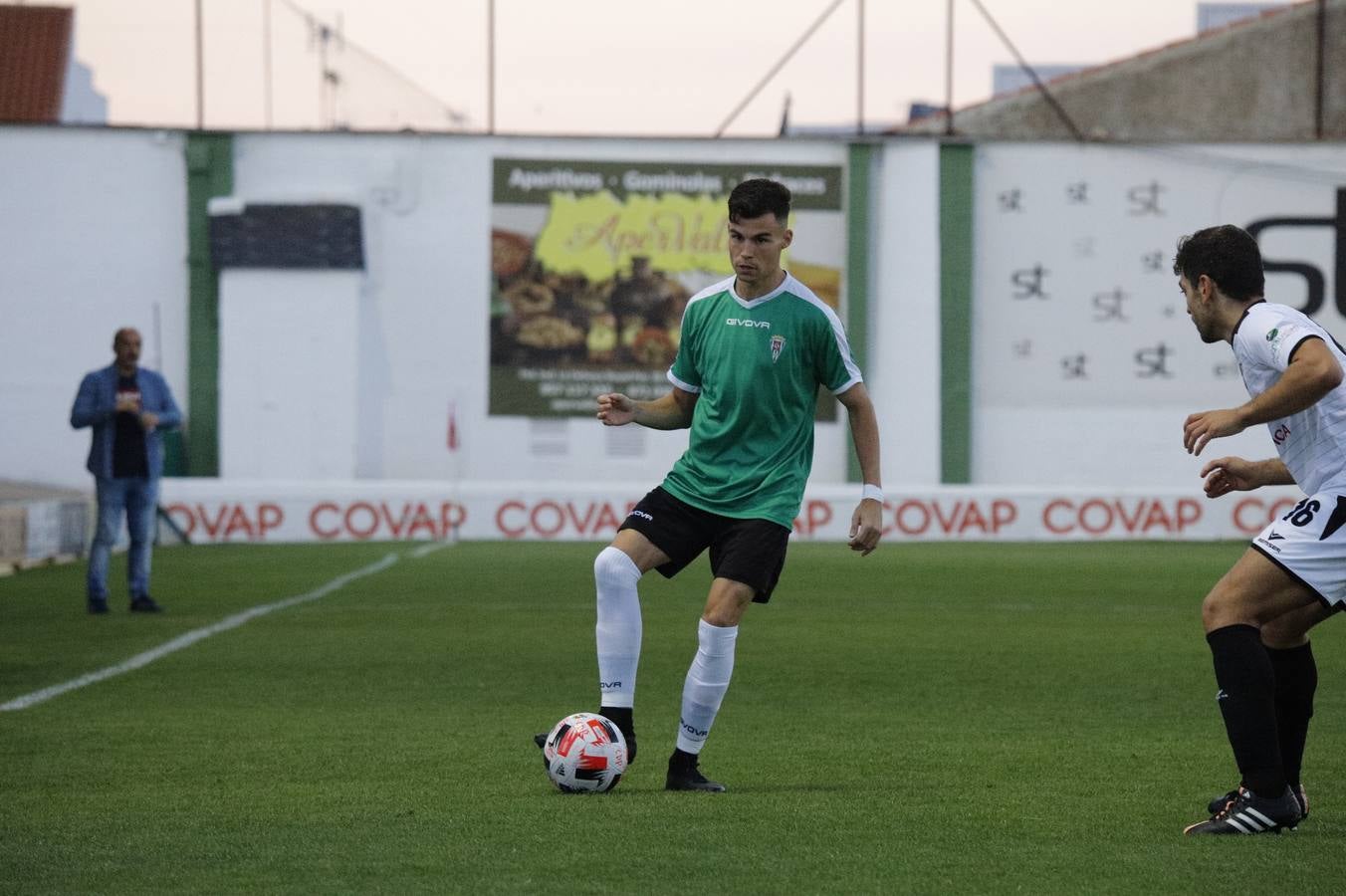 El ambiente y la victoria del Córdoba CF ante el Pozoblanco, en imágenes