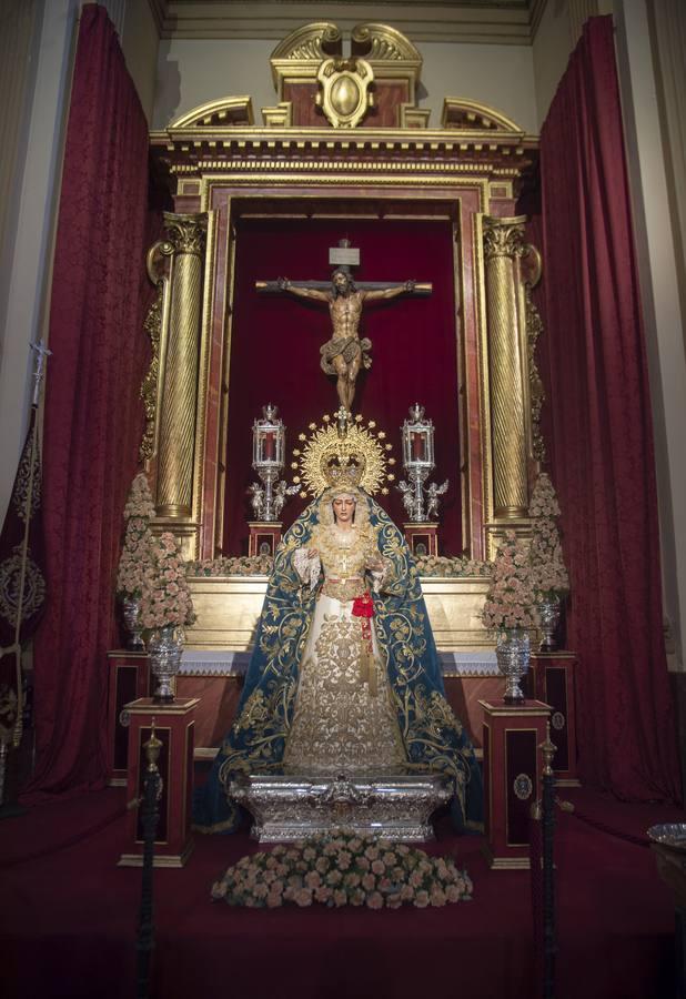 El «besamanos» de la Virgen de Consolación de la Sed