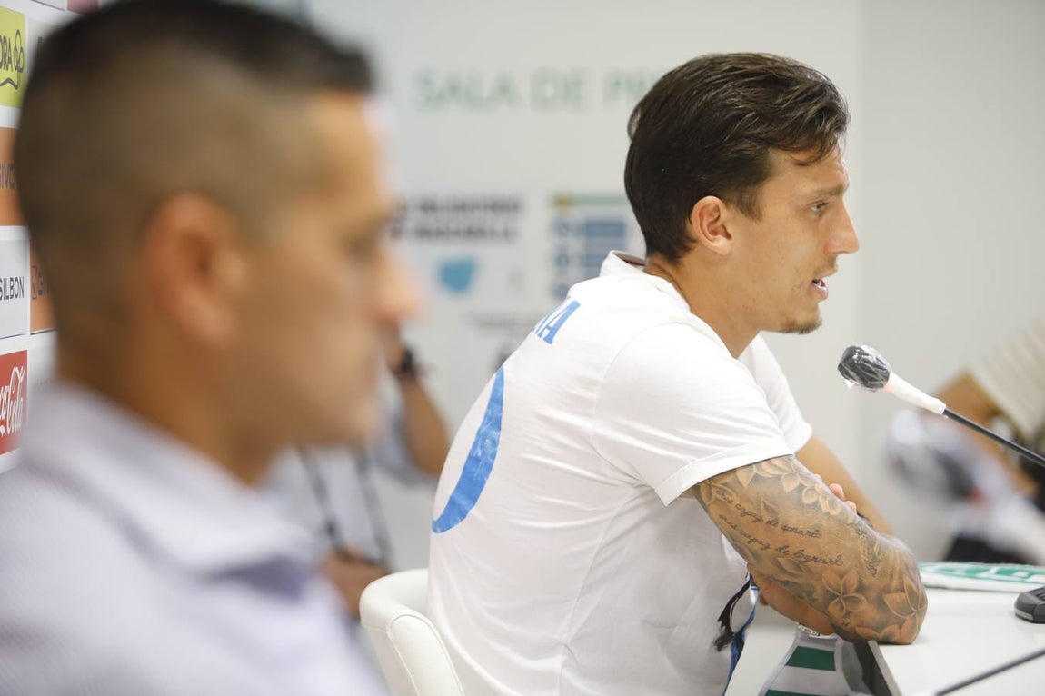 La presentación de Espeso y Farrando, y las intervenciones de Juanito y González Calvo, en imágenes