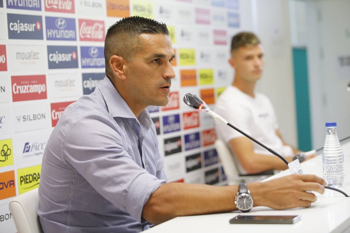 La presentación de Espeso y Farrando, y las intervenciones de Juanito y González Calvo, en imágenes