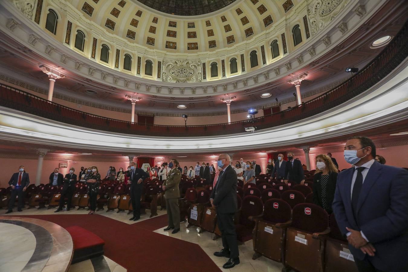 El concierto homenaje de la gala de Sevilla Solidaria, en imágenes