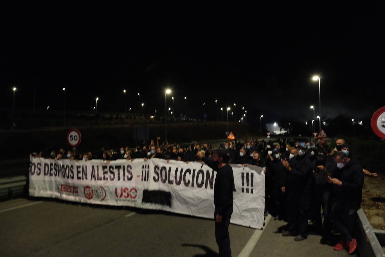 Tercer día de huelga de los trabajadores de Alestis en Cádiz