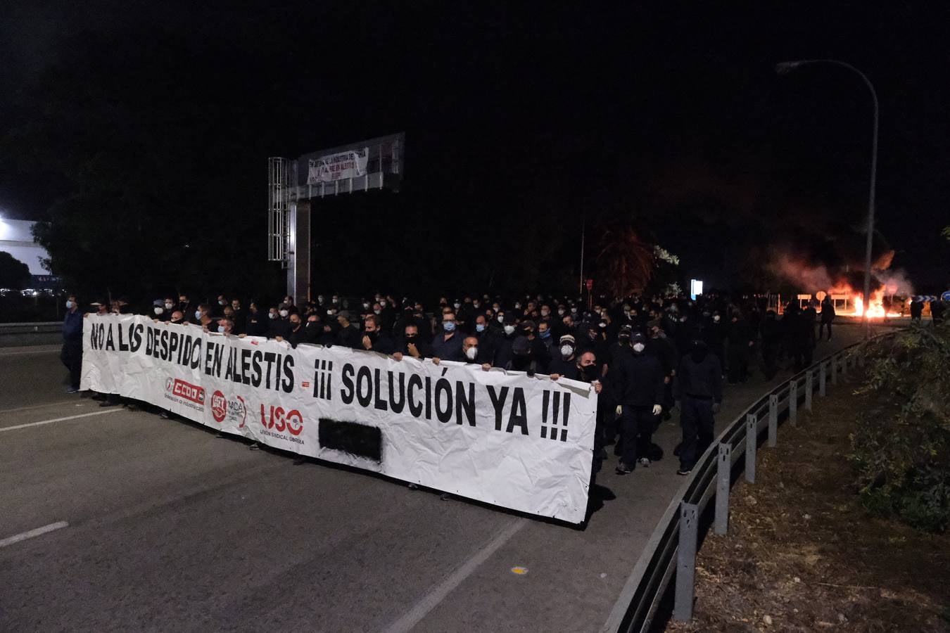 Tercer día de huelga de los trabajadores de Alestis en Cádiz