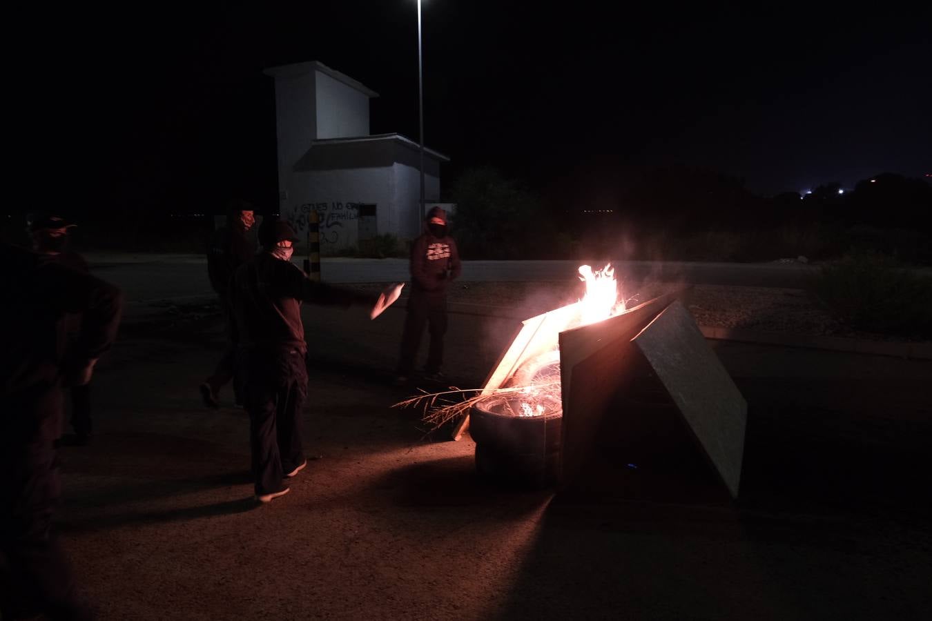 Tercer día de huelga de los trabajadores de Alestis en Cádiz