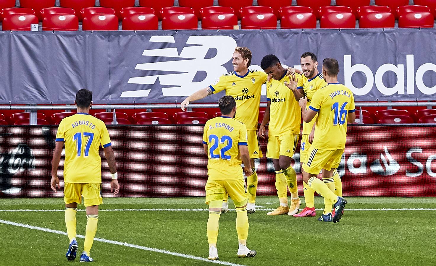 Fotos: Las mejores imágenes del triunfo histórico del Cádiz en Bilbao