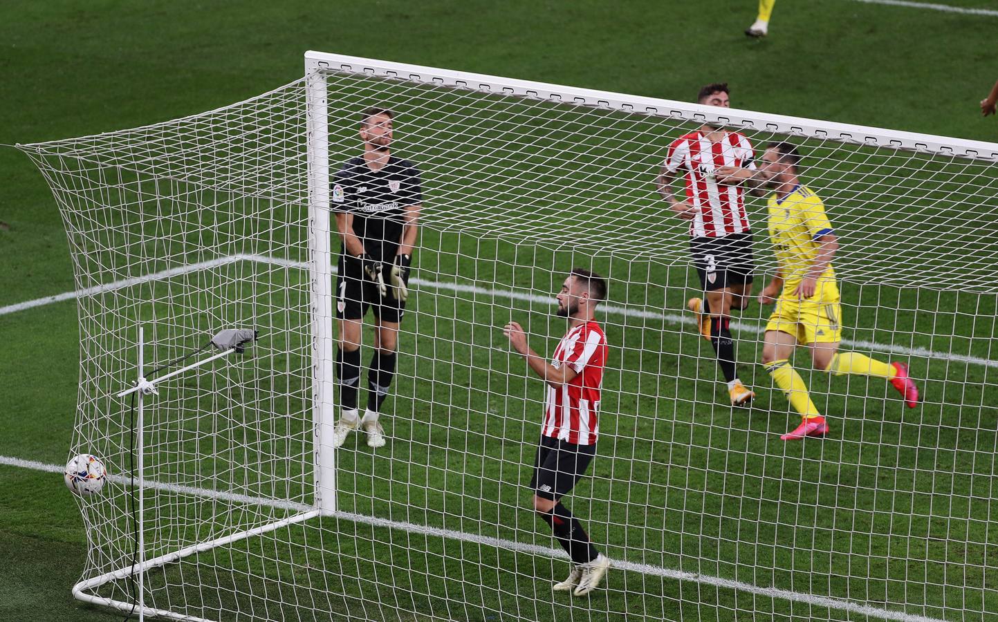 Fotos: Las mejores imágenes del triunfo histórico del Cádiz en Bilbao