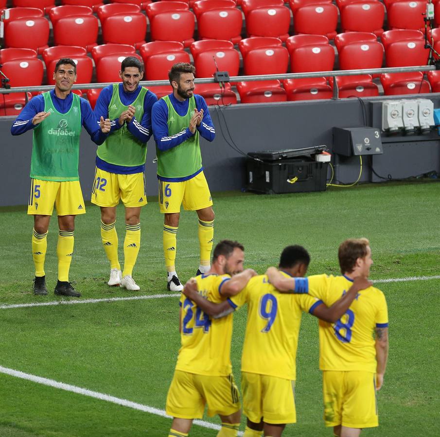 Fotos: Las mejores imágenes del triunfo histórico del Cádiz en Bilbao