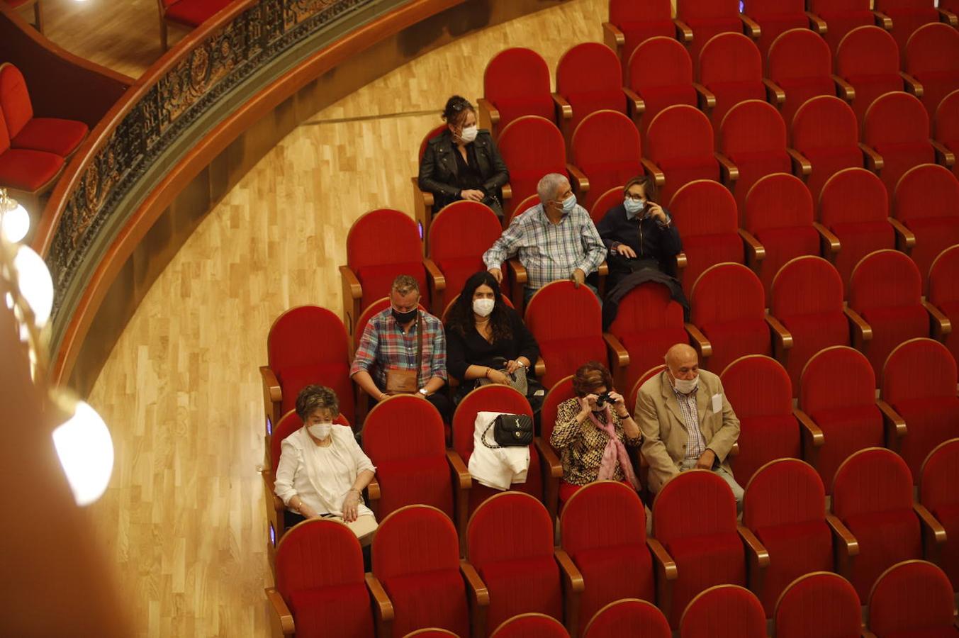 La vuelta de las funciones al Gran Teatro de Córdoba, en imágenes