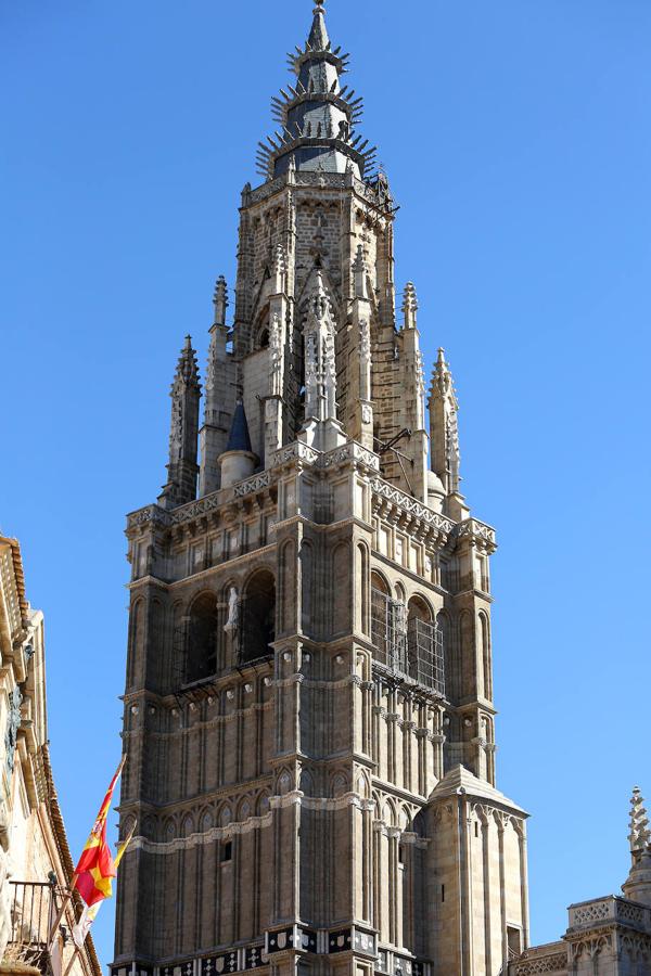 La belleza de la torre de la catedral, al descubierto