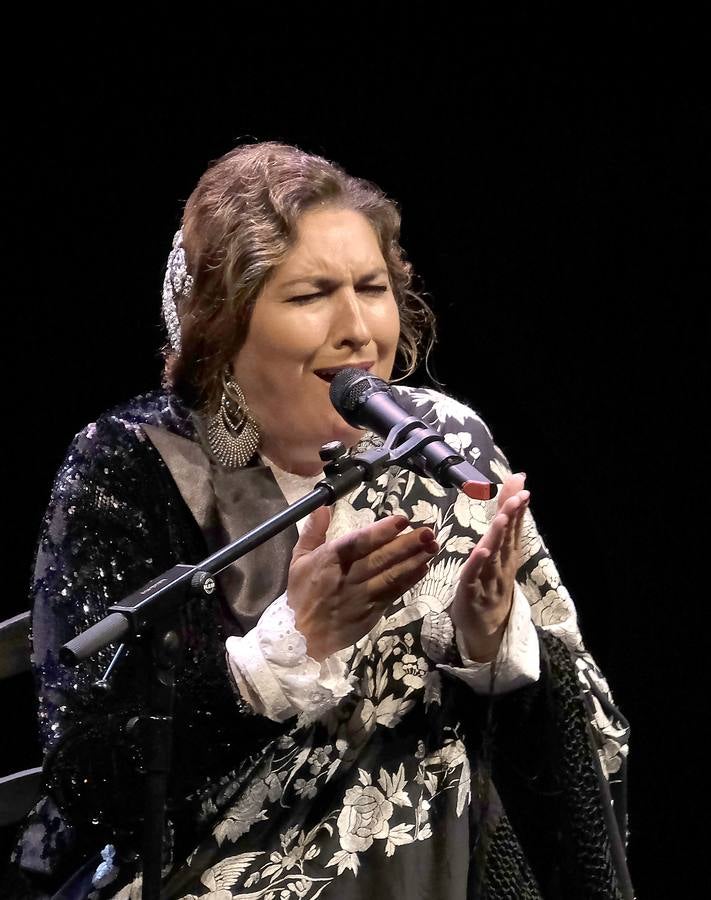 Estrella Morente y Rafael Riqueni ponen el broche de oro a la Bienal