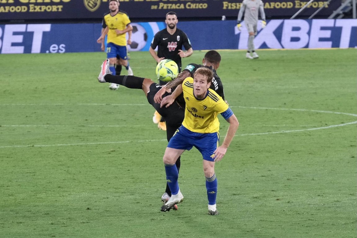 Fotos: las mejores imágenes del Cádiz CF-Granada CF (1-1)
